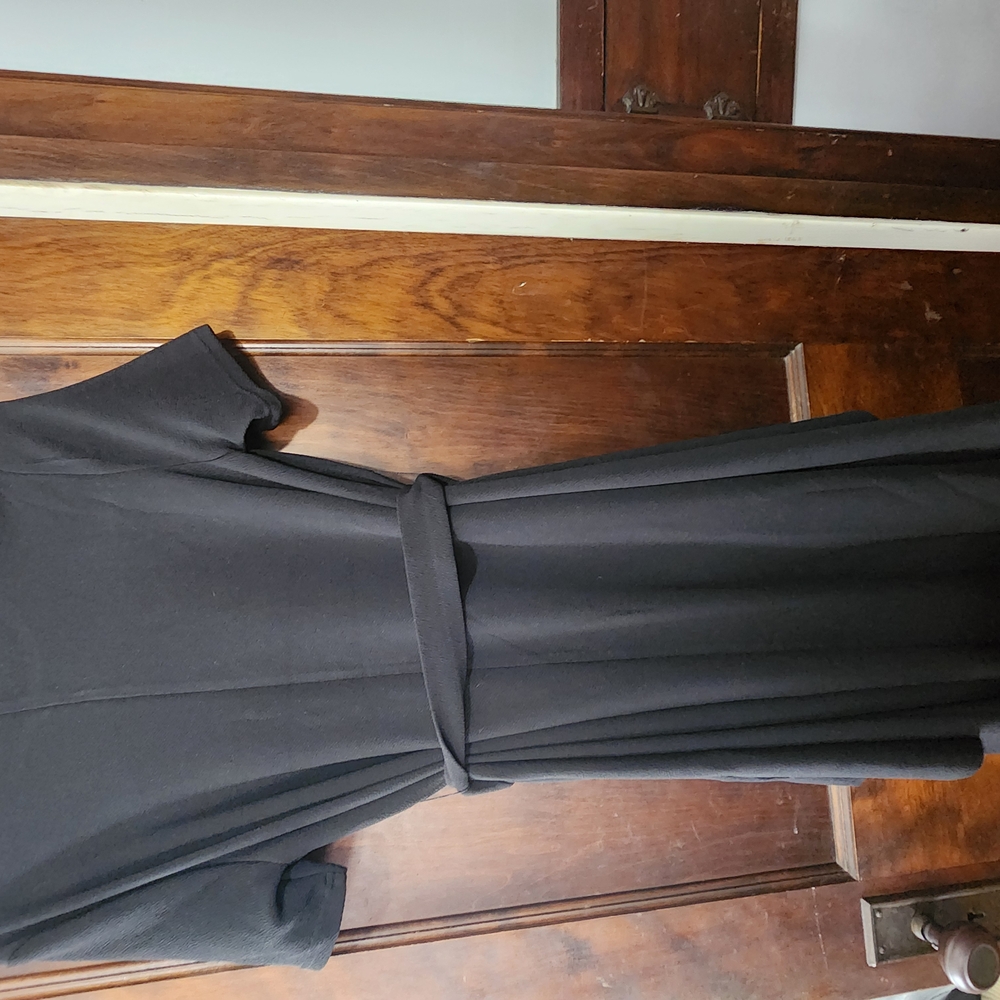 Elegant Black Dress